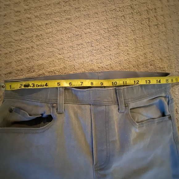 DONATED DG2 by Diane Gilman tan jeans. Size 10 - Picture 5 of 6